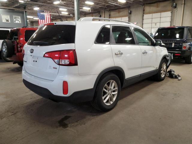 Photo 4 from auction – 2015 KIA SORENTO LX with VIN 5XYKTCA60FG593642