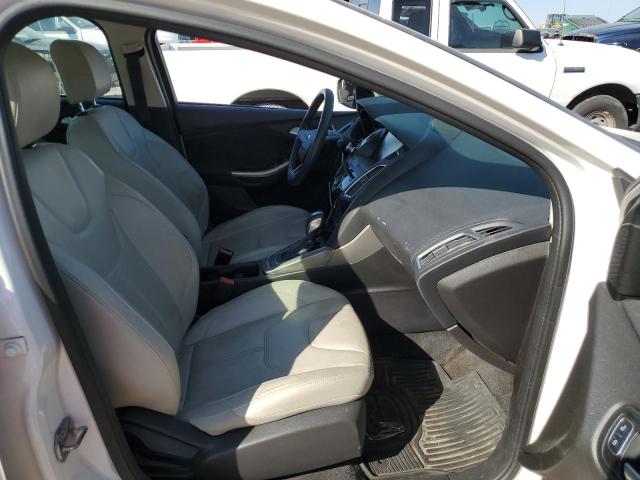 Photo 5 from auction – 2015 FORD FOCUS TITA with VIN 1FADP3J26FL323450