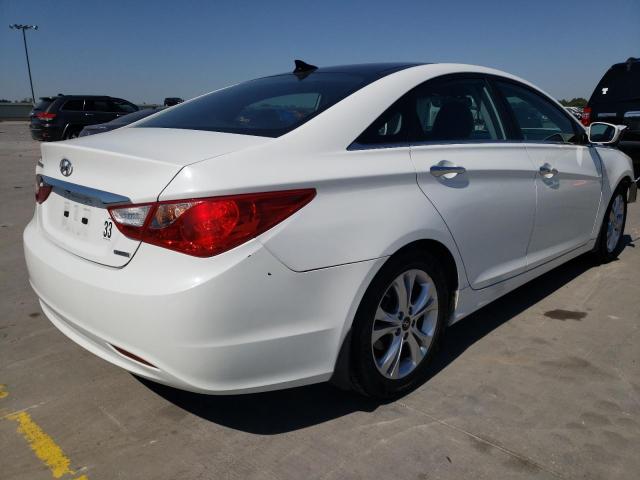 Photo 4 from auction – 2013 HYUNDAI SONATA SE with VIN 5NPEC4AC0DH690385