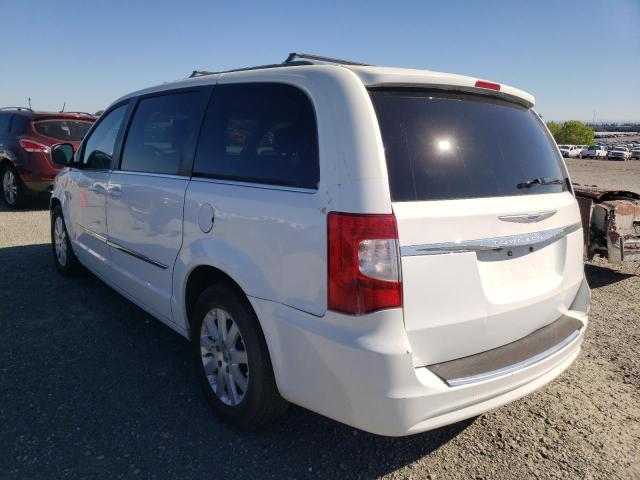 Photo 3 from auction – 2016 CHRYSLER TOWN & COU with VIN 2C4RC1BG0GR150415