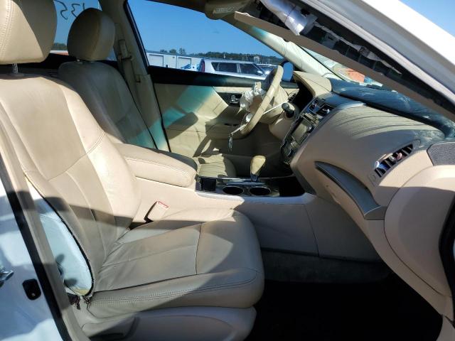 Photo 5 from auction – 2014 NISSAN ALTIMA 2.5 with VIN 1N4AL3AP0EN210302