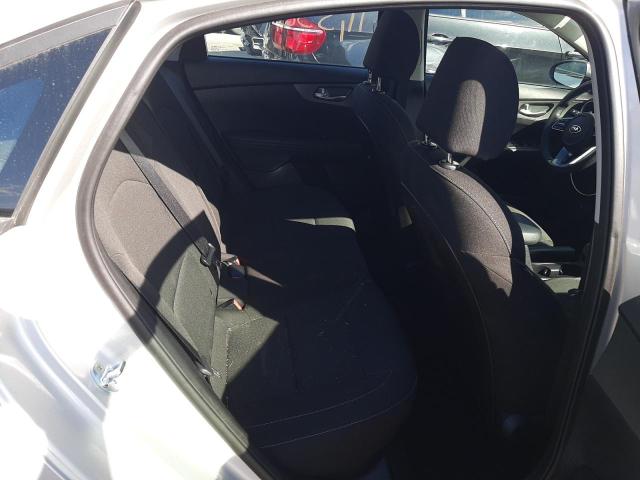 Photo 6 from auction – 2021 KIA FORTE FE with VIN 3KPF24AD0ME363960