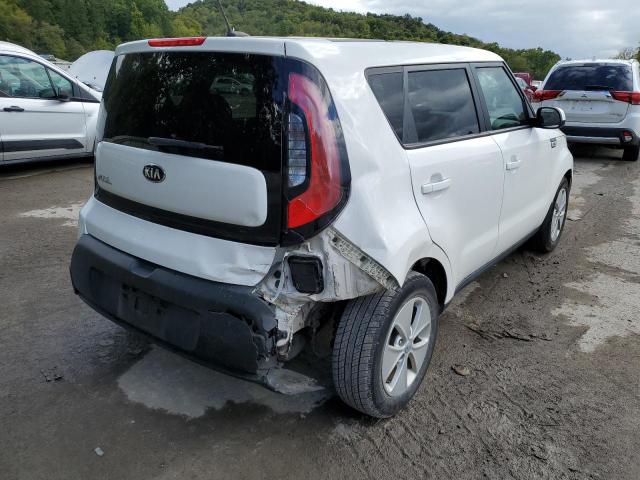 Photo 4 from auction – 2015 KIA SOUL with VIN KNDJN2A26F7795542