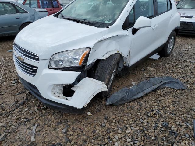 Photo 9 from auction – 2016 CHEVROLET TRAX LS with VIN KL7CJNSB0GB558674
