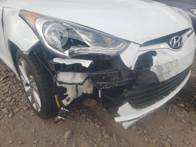 Photo 9 from auction – 2016 HYUNDAI VELOSTER with VIN KMHTC6AD2GU266675