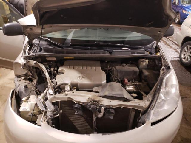Photo 7 from auction – 2010 TOYOTA SIENNA LE with VIN 5TDJK4CC7AS033474