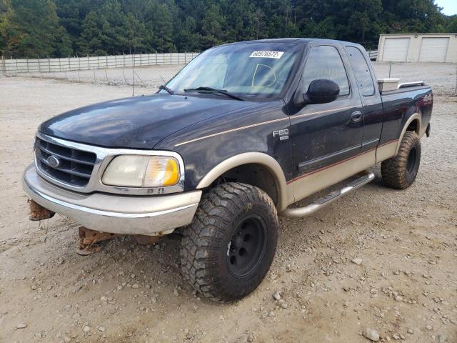 Photo 2 from auction – 2000 FORD F150 with VIN 1FTRX18LXYNA31813