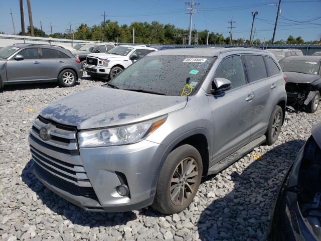 Photo 2 from auction – 2018 TOYOTA HIGHLANDER with VIN 5TDKZRFH9JS538145