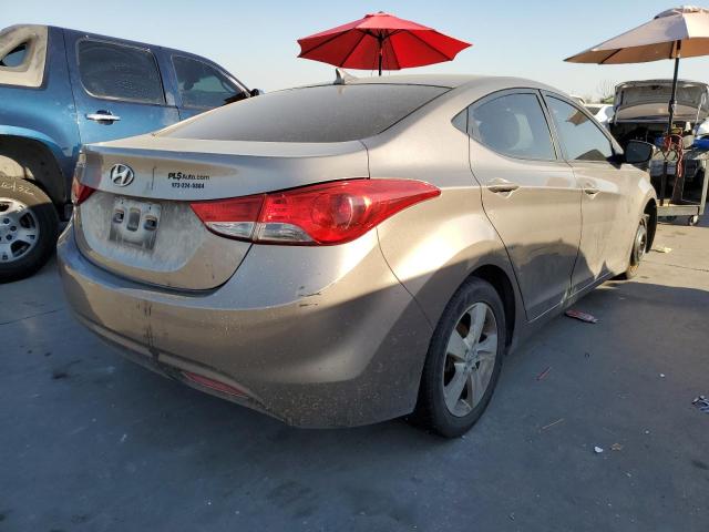 Photo 4 from auction – 2012 HYUNDAI ELANTRA GL with VIN 5NPDH4AE3CH092658