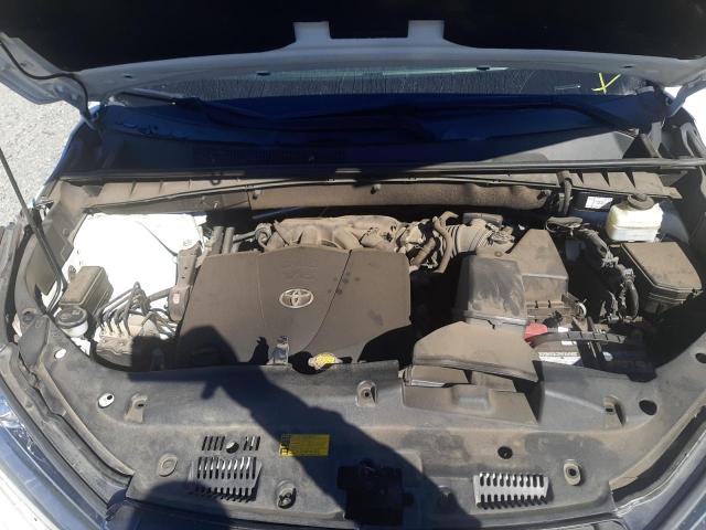 Photo 7 from auction – 2017 TOYOTA HIGHLANDER with VIN 5TDDZRFH1HS359388