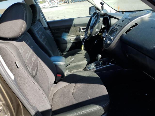 Photo 5 from auction – 2012 KIA SOUL with VIN KNDJT2A6XC7429409