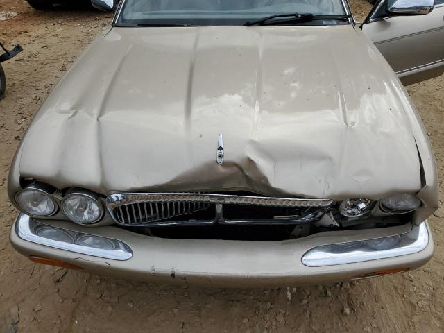Photo 7 from auction – 2001 JAGUAR VANDENPLAS with VIN SAJDA24C91LF27800