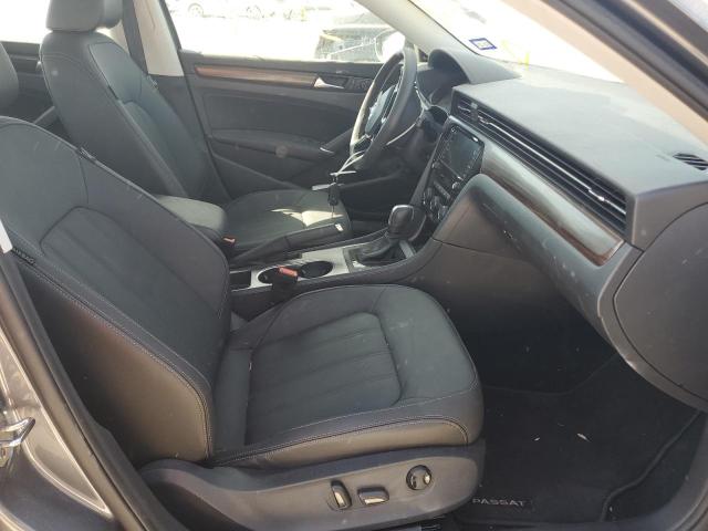 Photo 5 from auction – 2022 VOLKSWAGEN PASSAT LIM with VIN 1VWBA7A32NC010328