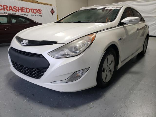 Photo 9 from auction – 2012 HYUNDAI SONATA HYB with VIN KMHEC4A40CA059064