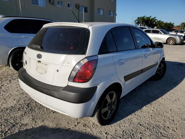 Photo 4 from auction – 2006 KIA RIO 5 with VIN KNADE163266065946
