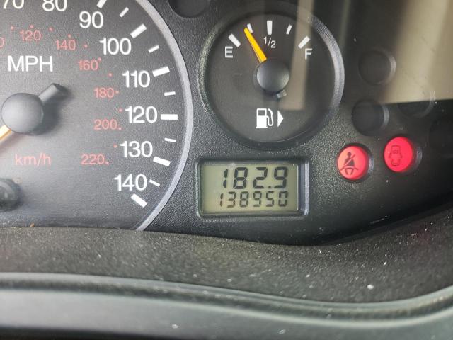 Photo 8 from auction – 2002 FORD FOCUS SE with VIN 1FAFP34P82W289827