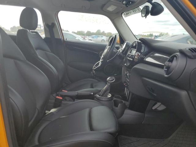 Photo 5 from auction – 2016 MINI COOPER S with VIN WMWXU3C55G2D28556