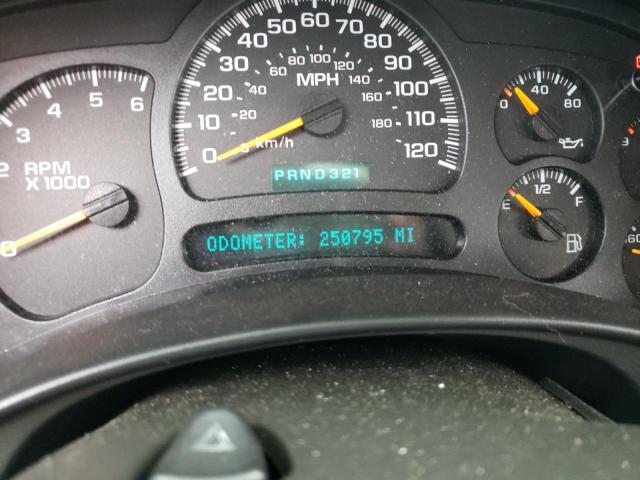 Zdjęcie 8 z aukcji – 2004 CHEVROLET SILVERADO z VIN 2GCEK13T841404511
