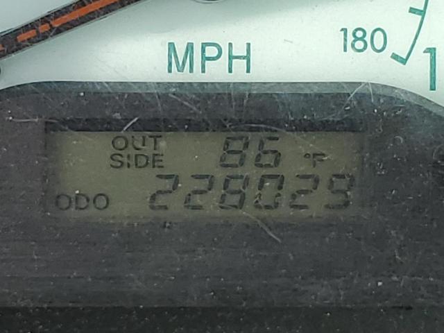 Photo 8 from auction – 2003 TOYOTA COROLLA CE with VIN 1NXBR32E23Z025113