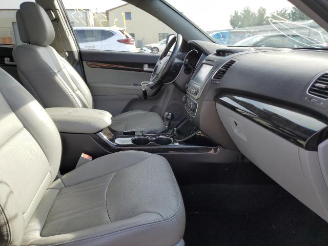 Photo 5 from auction – 2015 KIA SORENTO SX with VIN 5XYKWDA71FG633071