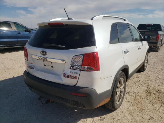 Photo 4 from auction – 2011 KIA SORENTO EX with VIN 5XYKU4A26BG041637