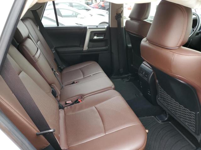 Photo 6 from auction – 2015 TOYOTA 4RUNNER SR with VIN JTEBU5JR7F5265402