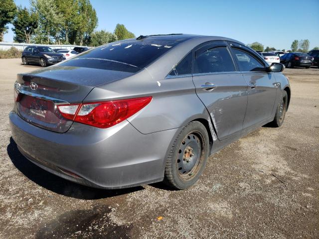 Photo 4 from auction – 2013 HYUNDAI SONATA SE with VIN 5NPEC4AC2DH551097