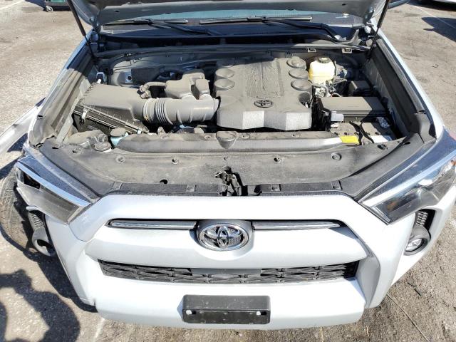 Photo 12 from auction – 2022 TOYOTA 4RUNNER SR with VIN JTEMU5JR0N5995241