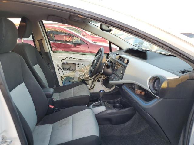 Photo 5 from auction – 2012 TOYOTA PRIUS C with VIN JTDKDTB32C1506174