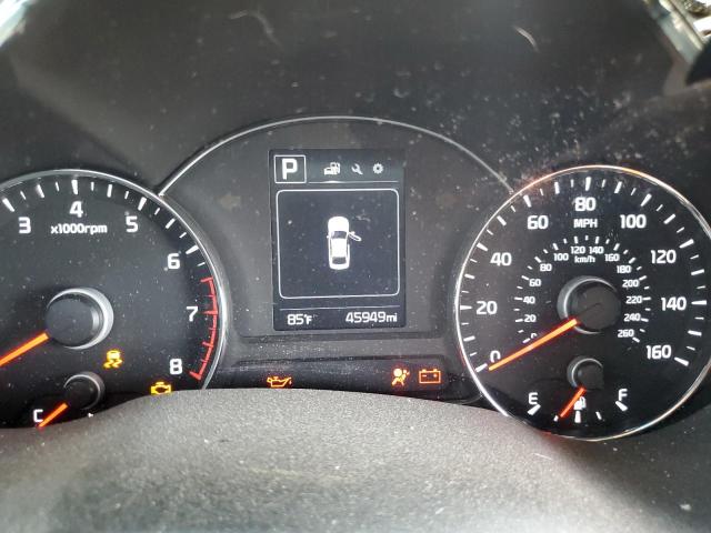 Photo 8 from auction – 2017 KIA FORTE LX with VIN 3KPFL4A79HE089123