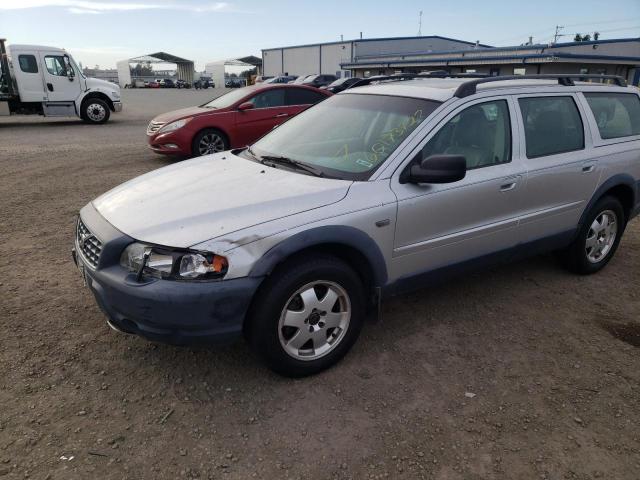 Photo 10 from auction – 2001 VOLVO V70 XC with VIN YV1SZ58D211020775