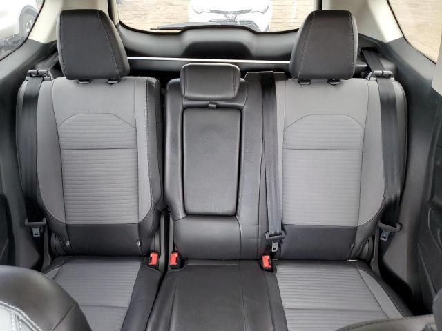 Photo 10 from auction – 2019 FORD ESCAPE SE with VIN 1FMCU0GD7KUB55579