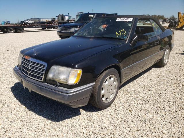 Photo 2 from auction – 1995 MERCEDES-BENZ E 320 with VIN WDBEA66E3SC193317