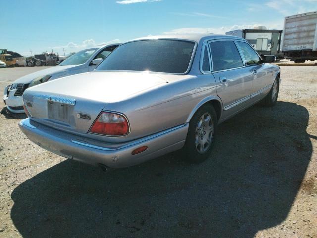 Photo 4 from auction – 2002 JAGUAR VANDENPLAS with VIN SAJDA24C32LF46442