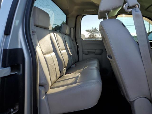Photo 6 from auction – 2011 CHEVROLET SILVER1500 with VIN 1GCRKSE37BZ319068