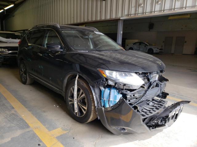 NISSAN ROGUE S 2017 with VIN JN8AT2MVXHW265793 - Photo from auction