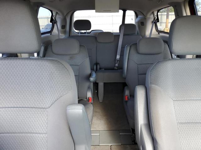 Photo 9 from auction – 2010 CHRYSLER TOWN & COU with VIN 2A4RR5D12AR405176