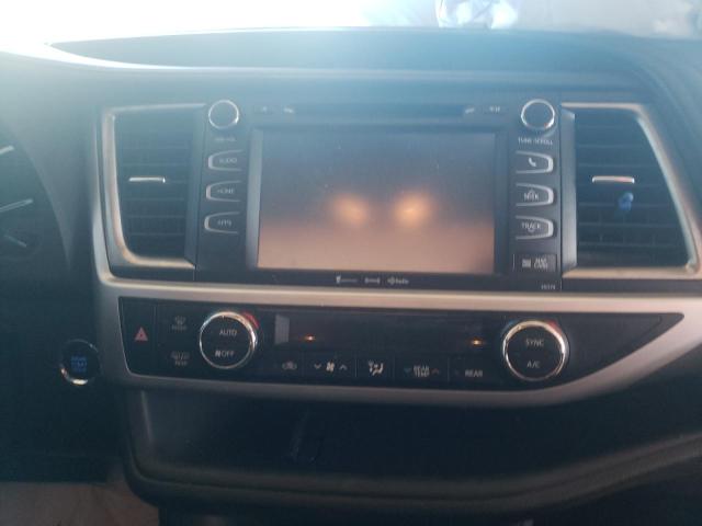 Zdjęcie 9 z aukcji – 2018 TOYOTA HIGHLANDER z VIN 5TDJZRFH8JS541565
