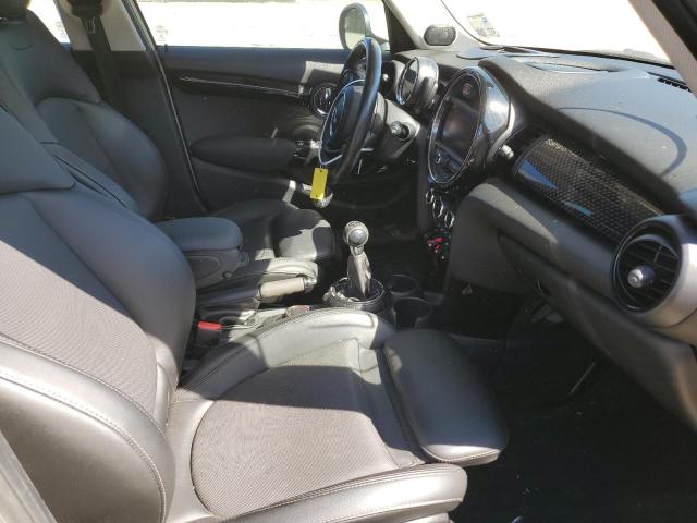 Photo 5 from auction – 2016 MINI COOPER S with VIN WMWXU3C52G2B62710