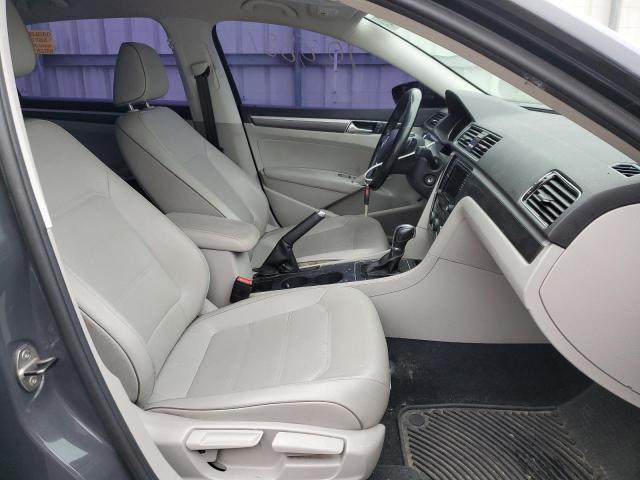 Photo 5 from auction – 2018 VOLKSWAGEN PASSAT S with VIN 1VWAA7A37JC003591