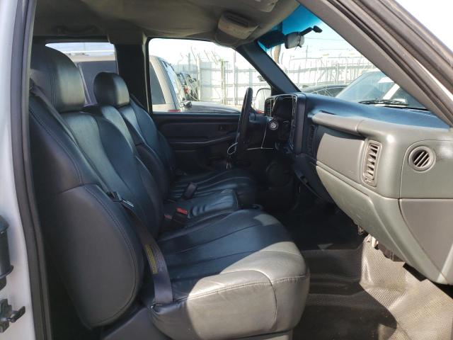 Photo 5 from auction – 2002 CHEVROLET SILVERADO with VIN 2GCEC19X121127298