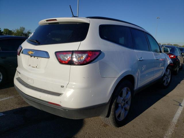 Photo 4 from auction – 2017 CHEVROLET TRAVERSE L with VIN 1GNKRGKD1HJ269516