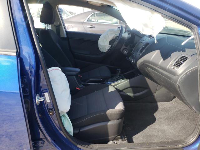 Photo 5 from auction – 2017 KIA FORTE LX with VIN 3KPFL4A79HE126333