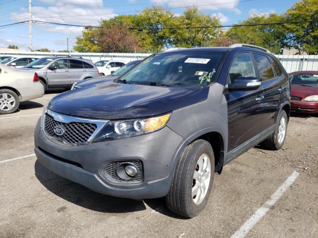 Photo 2 from auction – 2013 KIA SORENTO LX with VIN 5XYKT3A69DG394330