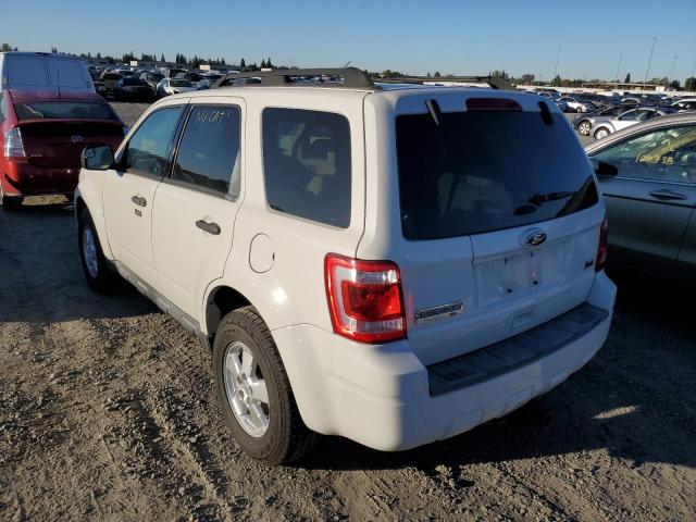 Photo 3 from auction – 2011 FORD ESCAPE XLT with VIN 1FMCU0DG1BKA87208
