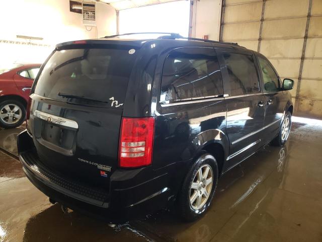 Photo 4 from auction – 2010 CHRYSLER TOWN & COU with VIN 2A4RR5D12AR282656