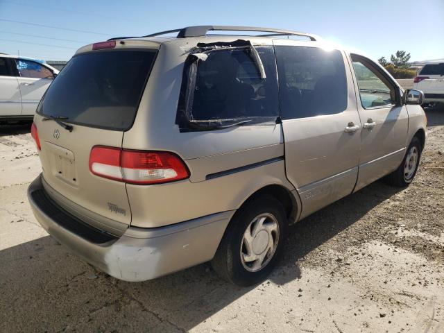 Photo 4 from auction – 2002 TOYOTA SIENNA LE with VIN 4T3ZF13C92U447894