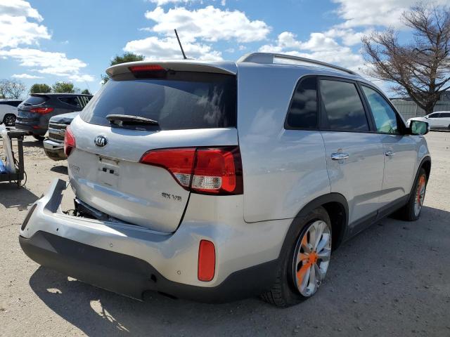 Photo 4 from auction – 2015 KIA SORENTO EX with VIN 5XYKU4A73FG589659