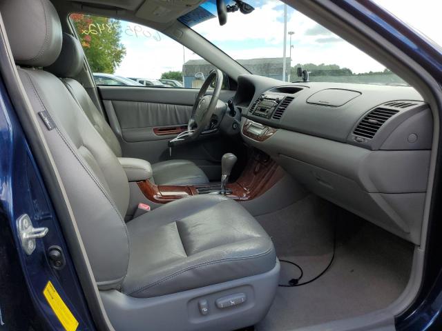 Photo 5 from auction – 2005 TOYOTA CAMRY LE with VIN 4T1BF30K65U095217