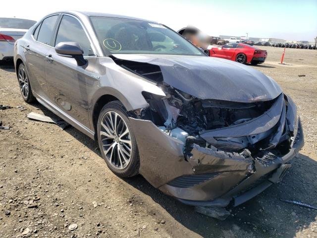 TOYOTA CAMRY SE 2020 with VIN 4T1J31AK3LU014145 - Photo from auction
